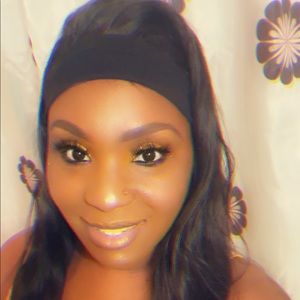 Meet your Posher, Shanni